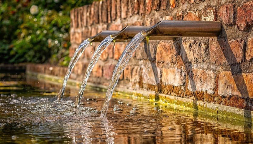 Fountain, water, flow — Effortlessly Download and Manage Your Crypto with Atomic Wallet